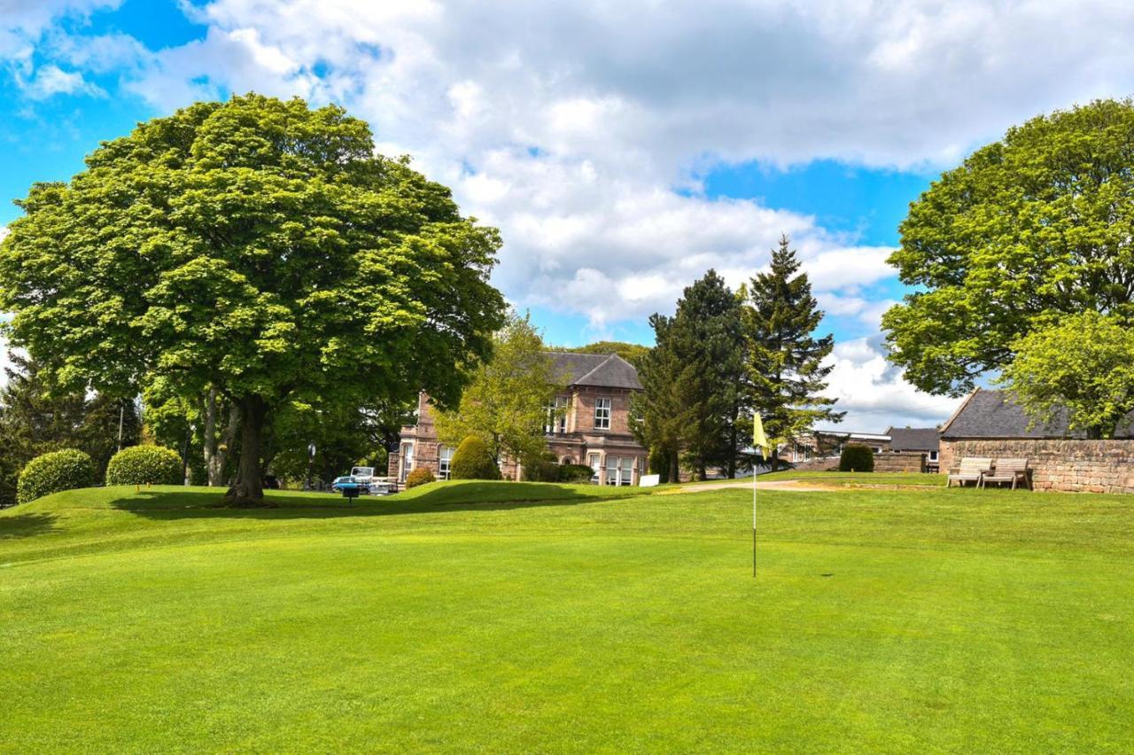 Whiston Hall Hotel Exterior photo